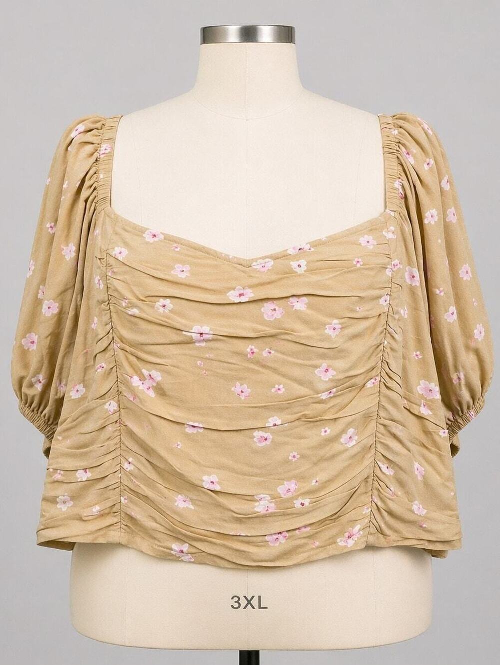 NWT BP 3X Beige Floral Ruched Puff Sleeve Blouse Top Plus Size Nordstrom